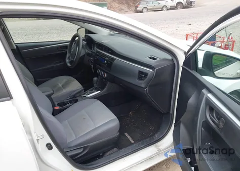 2015 Toyota Corolla L из США, поврежденный, VIN 2T1BURHEXFC454367